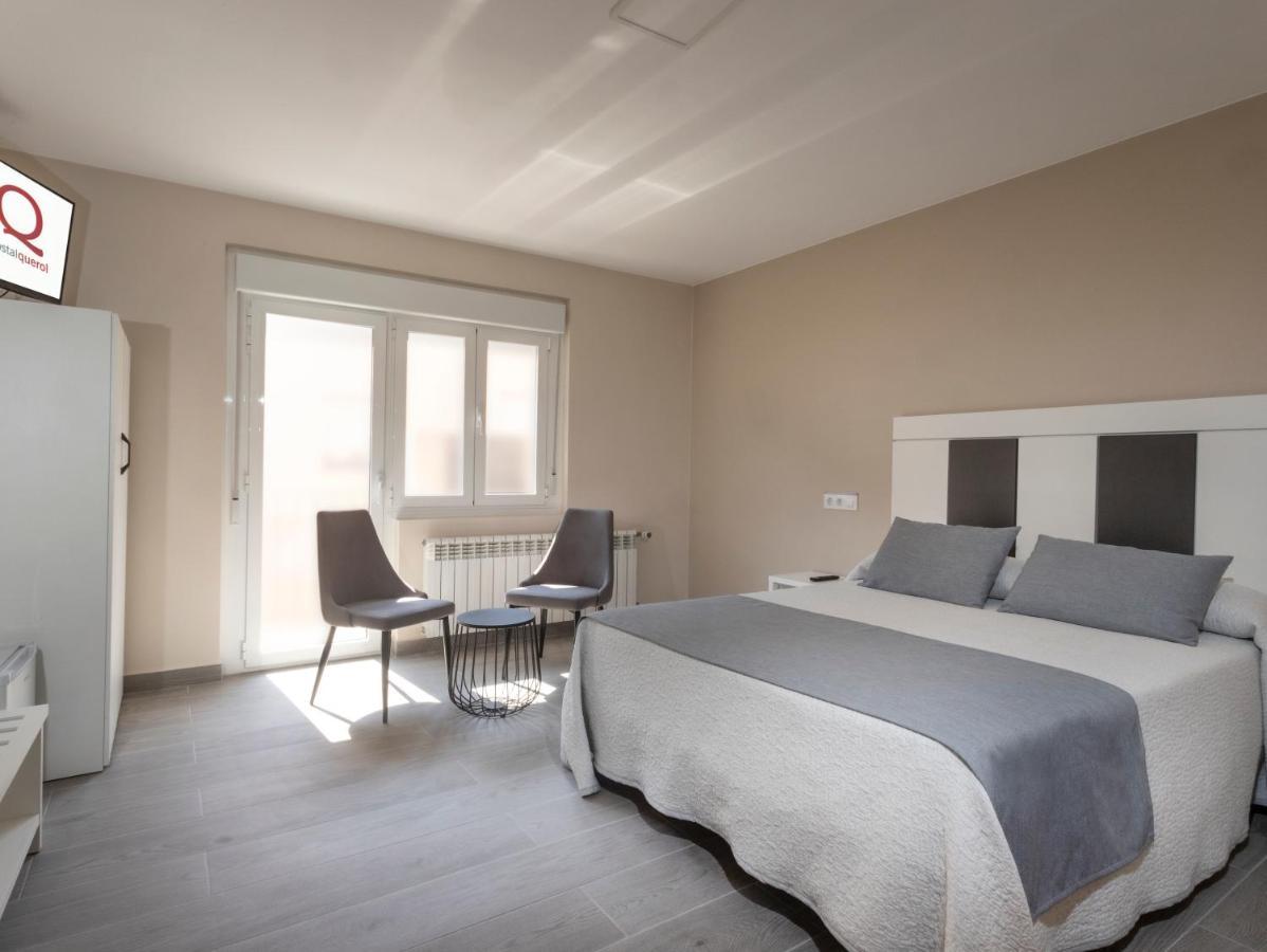 Hotel Querol Вальдерробрес Экстерьер фото